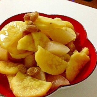 りんごとサツマイモでつやつやハチミツレモン煮